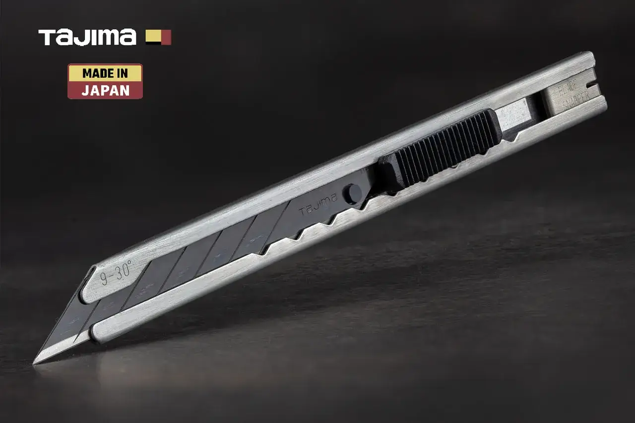 Нож строительный 9 мм TAJIMA (Япония) LC390B угол 30° автоматический фиксатор - 134726