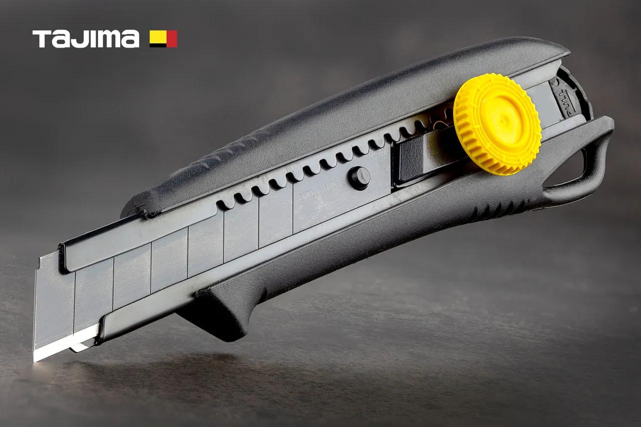 Ніж канцелярський 18 мм TAJIMA (Японія) DC-L561BBL гвинтовий фіксатор - 134757