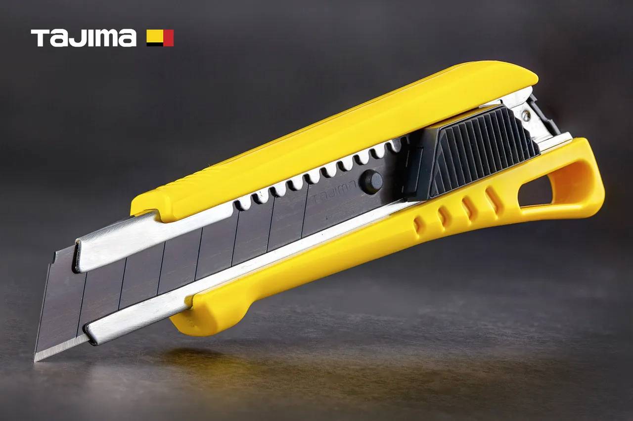 Ніж канцелярський 18 мм TAJIMA (Японія) LC520B автоматичний фіксатор - 134786
