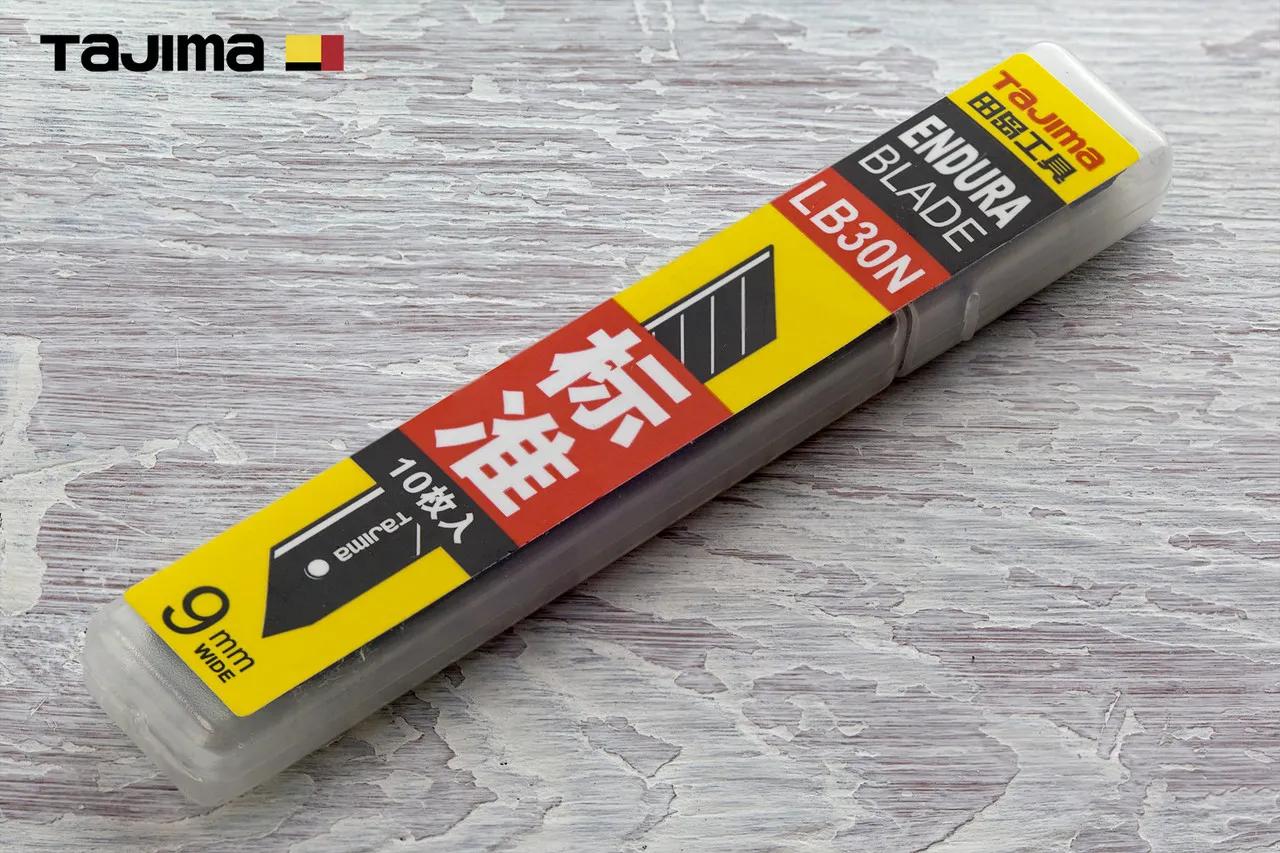 Леза для канцелярського ножа 9 мм TAJIMA (Японія) LB30N ультра міцні сегментні 10 шт - 134810