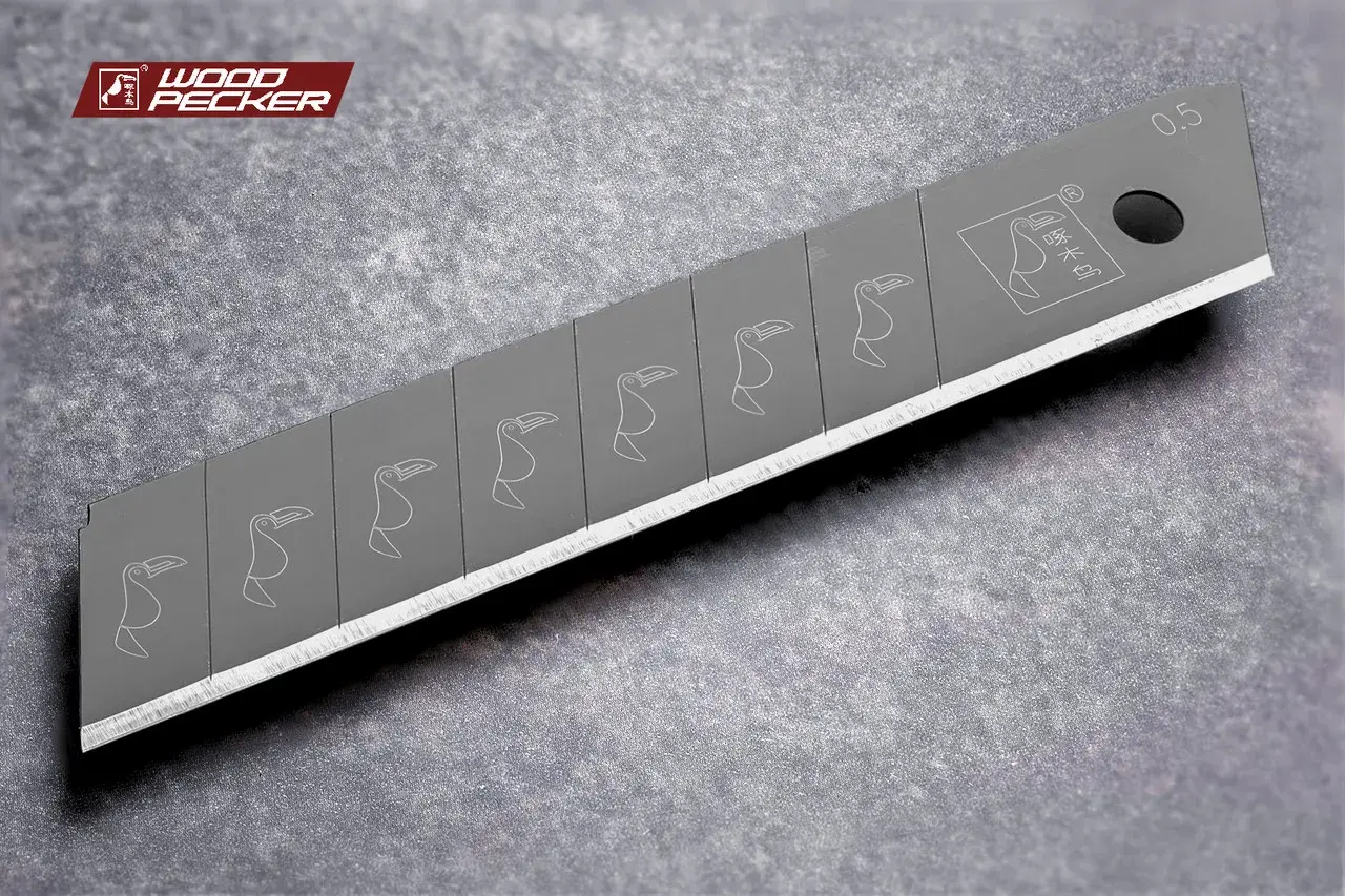 Леза для канцелярського ножа 18мм Woodpecker Premium чорні 10шт FD-B50 - 135262