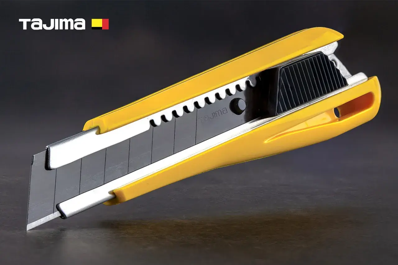 Ніж канцелярський 18 мм TAJIMA (Японія) LC550B автоматичний фіксатор - 135378