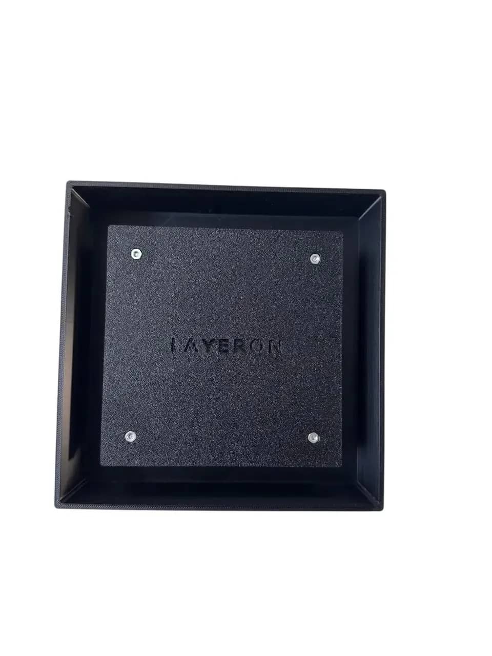 Вентилятор скрытого монтажа Layeron D100 (L0047) с таймером и датчиком влажности — 105 м³/ч, белый/черный, прямые углы. - 137061