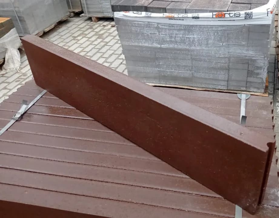 Тротуарний бордюр шип-паз 1000×200×50 мм коричневий - 601349090