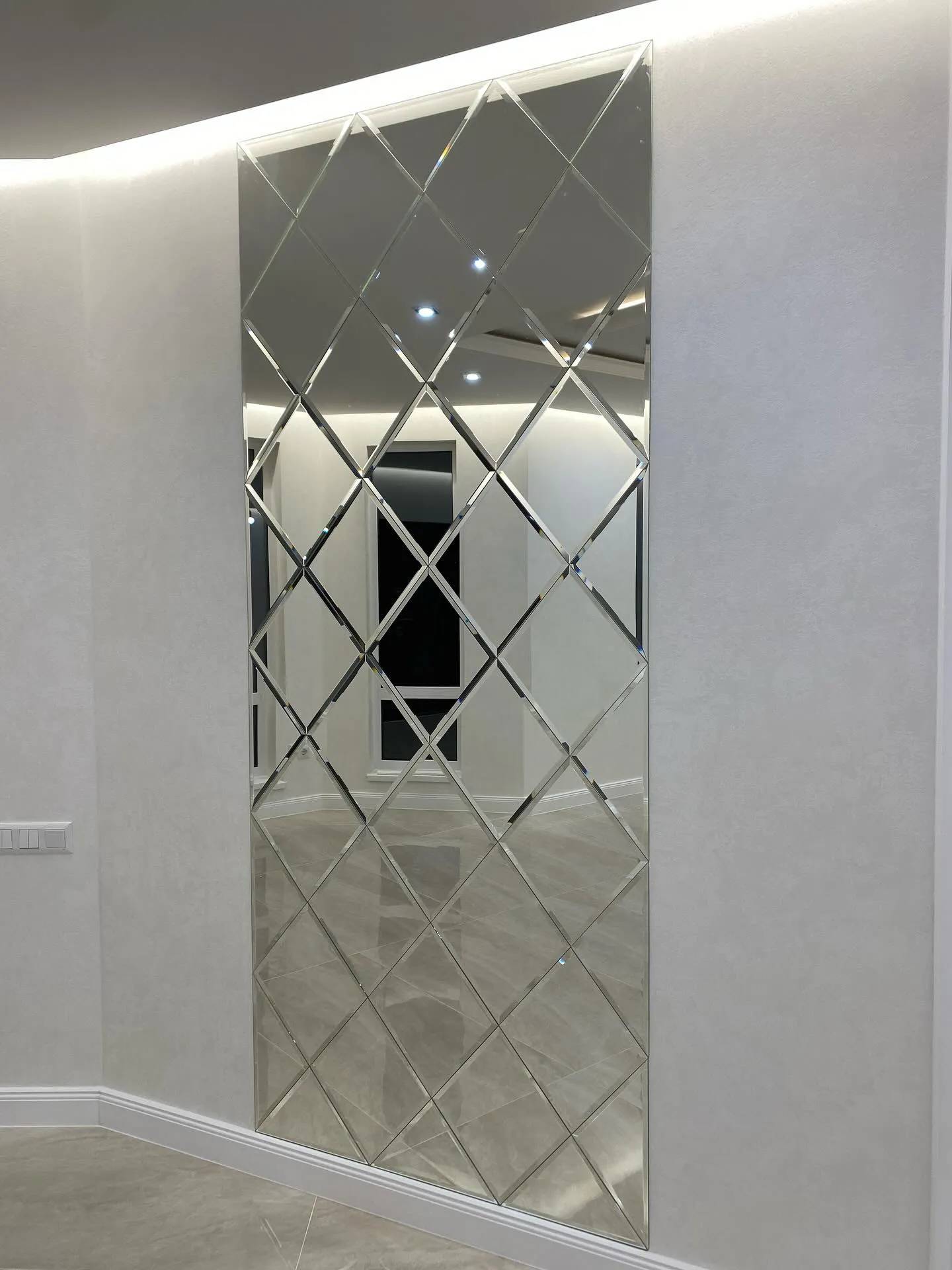 Панно дзеркальне YUF_GLASS 1400х1000 мм - 211675