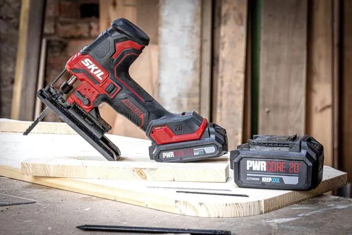 Пила лобзиковая безщеточная аккумуляторная, SKIL 3440 CA Compact + энергокомплект 3110 АА 11071400202 (аккумулятор 2,5 Ah, зарядное устройство) промо-комплект - 446334003