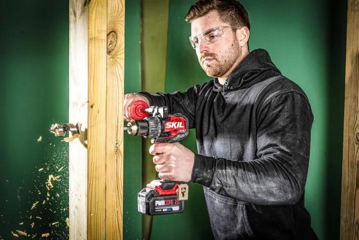 Дриль-шуруповерт акумуляторний безщітковий безударний, SKIL 3080 CA XP (акумулятор 4,0 Ah; зарядний пристрій) 11070100506 (DD1E3080CA+BR1E3137AA+CR1E3122AA) промо-комплект - 377526
